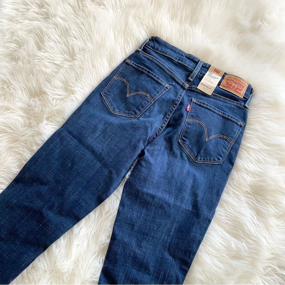 Levi’s 721 High Rise Skinny Denim Jeans - Picture 3 of 5